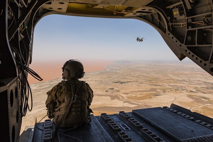 Loạt ảnh nét căng và ấn tượng về lục quân hùng hậu của Mỹ